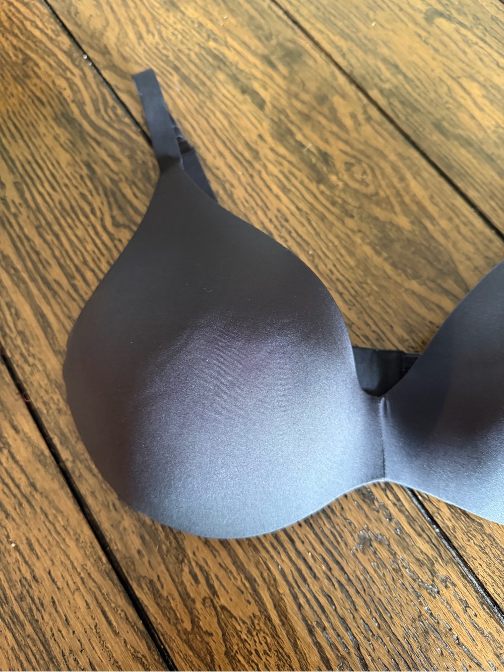 Skims Wireless Form Lightly Lined Plunge Micro Strap Bra Size 36D Onyx - Picture 3 of 13